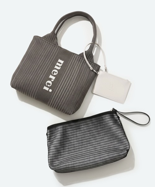 q bag paris(キューバッグパリ)の「【洗濯機洗い可】tricote petit トリコット プチ ニットトートバッグ(トートバッグ・レディース・ブルーグレー/モカ/ブラック系その他/ブラウン系その他/ベビーピンク/ピンク系その他/グリーン系その他/ホワイト系その他/グレイッシュブルー/イエロー系その他2/ホワイト系その他3/ブルー系その他4/ブルー系その他3/ブルー系その他2/ブラック/イエロー/ブラウン系その他2/イエロー系その他/ブルー系その他/ベージュ系その他・FREE)」の7枚目の写真