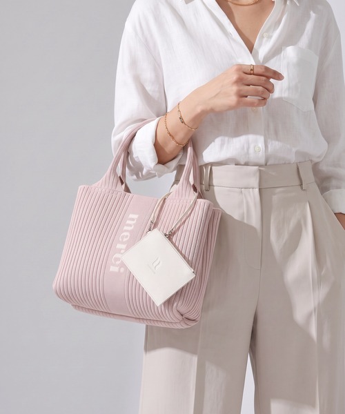 q bag paris(キューバッグパリ)の「【洗濯機洗い可】tricote petit トリコット プチ ニットトートバッグ(トートバッグ・レディース・ブルーグレー/モカ/ブラック系その他/ブラウン系その他/ベビーピンク/ピンク系その他/グリーン系その他/ホワイト系その他/グレイッシュブルー/イエロー系その他2/ホワイト系その他3/ブルー系その他4/ブルー系その他3/ブルー系その他2/ブラック/イエロー/ブラウン系その他2/イエロー系その他/ブルー系その他/ベージュ系その他・FREE)」の19枚目の写真