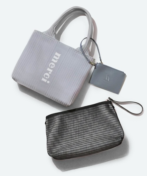 q bag paris(キューバッグパリ)の「【洗濯機洗い可】tricote petit トリコット プチ ニットトートバッグ(トートバッグ・レディース・ブルーグレー/モカ/ブラック系その他/ブラウン系その他/ベビーピンク/ピンク系その他/グリーン系その他/ホワイト系その他/グレイッシュブルー/イエロー系その他2/ホワイト系その他3/ブルー系その他4/ブルー系その他3/ブルー系その他2/ブラック/イエロー/ブラウン系その他2/イエロー系その他/ブルー系その他/ベージュ系その他・FREE)」の14枚目の写真