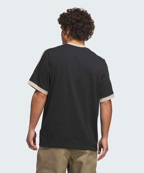 adidas(アディダス)の「SKATEBOARDING RINGER TEE / アディダスオリジナルス adidas Originals(Tシャツ/カットソー・メンズ・ブラック・X-LARGE/MEDIUM/LARGE/SMALL/3XL/XX-LARGE/X-SMALL)」の4枚目の写真