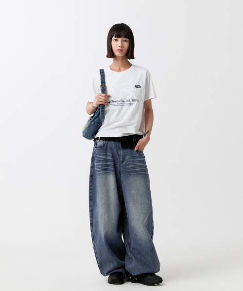 ODD STUDIO(オッドスタジオ)の「ODSD ピグメントダメージTシャツ - ホワイト(Tシャツ/カットソー・レディース・ホワイト・ONE SIZE/M/L)」の4枚目の写真
