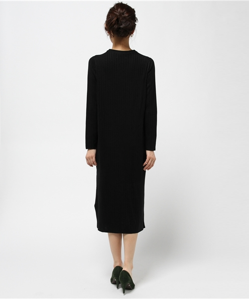 SLOBE IENA（スローブイエナ）の「ワイドリブクルーネックマキシワンピース◆（ニット/セーター・レディース・ベージュ系その他/ブラック・FREE）」の5枚目の写真