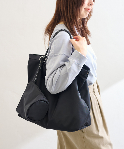 LE TALON（ルタロン）の「《追加》LETALON nylon big tote（トートバッグ・レディース・グリーン/ブラック/ベージュ・FREE）」の7枚目の写真