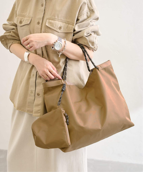 LE TALON（ルタロン）の「《追加》LETALON nylon big tote（トートバッグ・レディース・グリーン/ブラック/ベージュ・FREE）」の15枚目の写真