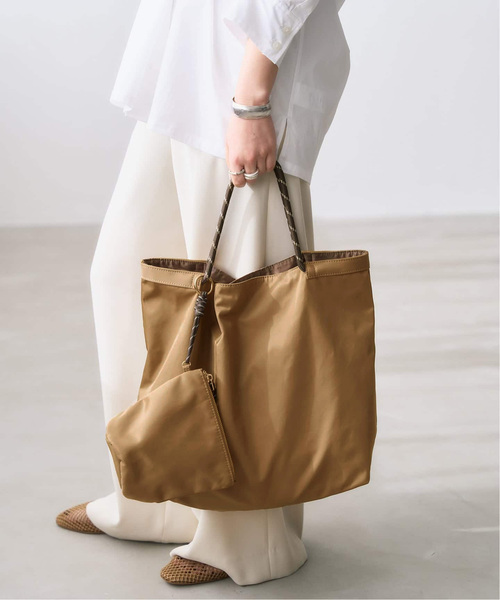 LE TALON（ルタロン）の「《追加》LETALON nylon big tote（トートバッグ・レディース・グリーン/ブラック/ベージュ・FREE）」の19枚目の写真