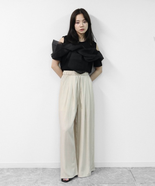 THE CELL.（ザセルドット）の「リネン混エアリーパンツ　とろみイージーワイド　【インナーペチパンツ付き】　LINEN BLEND AIRY PANTS DRAPE EASY WIDE（その他パンツ・レディース・チャコールグレー/ライトブルー/ベージュ/アイボリー・FREE）」の13枚目の写真