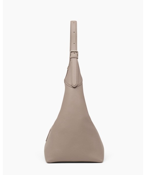 MARC JACOBS(マークジェイコブス)の「THE BELTED SACK BAG/ザ ベルテッド サック バッグ(ショルダーバッグ・レディース・ブラック/ホワイト系/ベージュ系その他・ONE SIZE)」の17枚目の写真