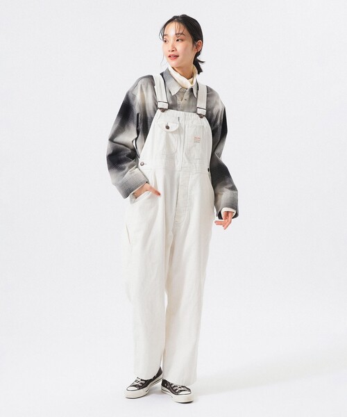 BEAMS BOY(ビームスボーイ)の「【別注】BIGMAC / コーデュロイ オーバーオール(サロペット/オーバーオール・レディース・ネイビー/ホワイト系その他5・SMALL/MEDIUM)」の1枚目の写真