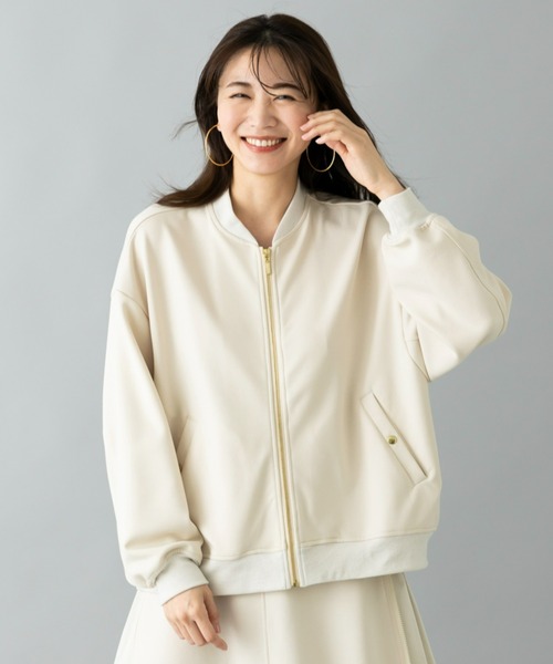 UNDOVE(アンドゥーブ)の「イージーケア ×ウォッシャブル×UVカット×防シワ ×ストレッチ|【SEJ】ゴールドジップジャケット(ブルゾン・レディース・アイボリー/ブラック・X-LARGE/MEDIUM/LARGE)」の10枚目の写真