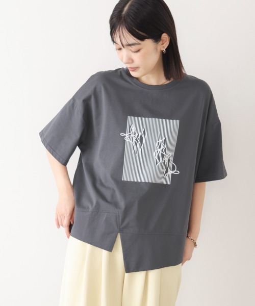 Bou Jeloud(ブージュルード)の「モノラインアートTシャツ(Tシャツ/カットソー・レディース・ブラウン/ベージュ/ブラック/チャコールグレー・FREE)」の19枚目の写真