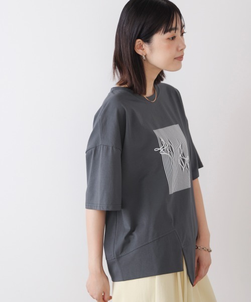 Bou Jeloud(ブージュルード)の「モノラインアートTシャツ(Tシャツ/カットソー・レディース・ブラウン/ベージュ/ブラック/チャコールグレー・FREE)」の20枚目の写真