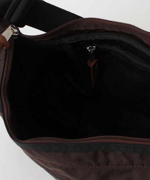 GREGORY(グレゴリー)の「サッチェルM SATCHEL M V3 ウォルナットブラウン(ショルダーバッグ・メンズ・ブラウン系・-)」の10枚目の写真
