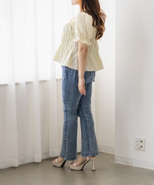 CLETTE（クレット）の「シャーリングペプラムブラウス（シャツ/ブラウス・レディース・オフホワイト/イエロー/ネイビー・LL/4L/3L）」の16枚目の写真