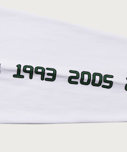 A BATHING APE（アベイシングエイプ）の「BAPE CARD GRAPHIC LONG SLEEVE TEE BAPEC（Tシャツ/カットソー・メンズ・ホワイト×グリーン/ブラック×ゴールド/ブラック×グリーン/ホワイト×ゴールド・X-LARGE/SMALL/LARGE/XX-LARGE/MEDIUM/XXX-LARGE）」の9枚目の写真