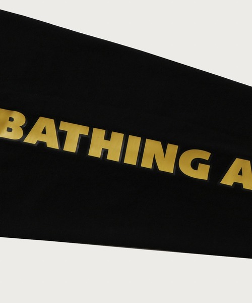 A BATHING APE（アベイシングエイプ）の「BAPE CARD GRAPHIC LONG SLEEVE TEE BAPEC（Tシャツ/カットソー・メンズ・ホワイト×グリーン/ブラック×ゴールド/ブラック×グリーン/ホワイト×ゴールド・X-LARGE/SMALL/LARGE/XX-LARGE/MEDIUM/XXX-LARGE）」の16枚目の写真