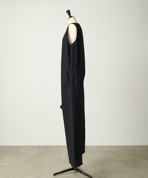 BEARDSLEY(ビアズリー)の「《SOFIE D'HOORE》サロペット(つなぎ/オールインワン・レディース・ブラック・36)」の3枚目の写真