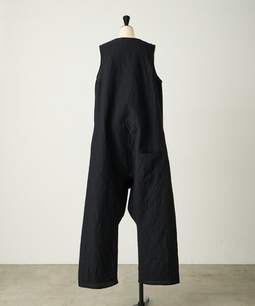 BEARDSLEY(ビアズリー)の「《SOFIE D'HOORE》サロペット(つなぎ/オールインワン・レディース・ブラック・36)」の4枚目の写真