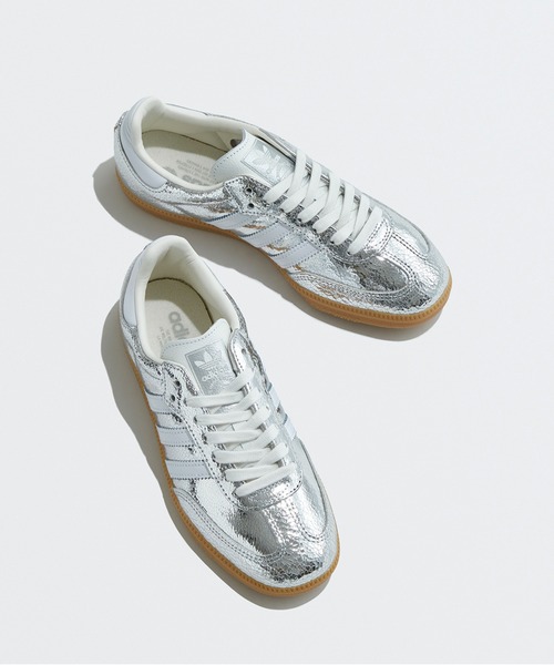adidas(アディダス)の「サンバ OG / Samba OG / アディダスオリジナルス adidas Originals(スニーカー・レディース・シルバー・25.5cm/22.0cm/22.5cm/24.5cm/24.0cm/23.5cm/23.0cm/27.5cm/26.0cm/26.5cm/27.0cm/25.0cm/29.0cm/28.5cm/28.0cm)」の2枚目の写真