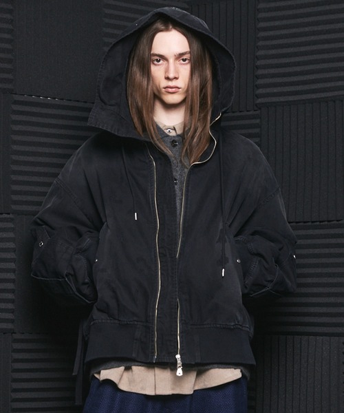 MAISON SPECIAL（メゾンスペシャル）の「《UNISEX》Cargo Pocket Duck Fabric Prime-Over Zip Hoodie Blouson/カーゴポケットダックプライムオーバージップフーディーブルゾン【MAISON SPECIAL/メゾンスペシャル】（ブルゾン・メンズ・ベージュ/ブラック/ネイビー・0/2/1）」の2枚目の写真