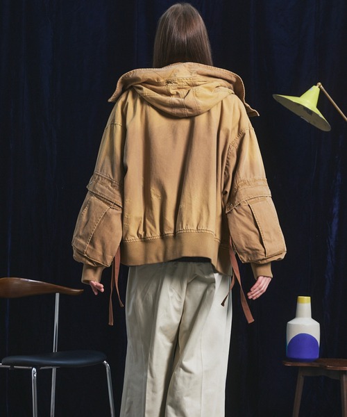 MAISON SPECIAL（メゾンスペシャル）の「《UNISEX》Cargo Pocket Duck Fabric Prime-Over Zip Hoodie Blouson/カーゴポケットダックプライムオーバージップフーディーブルゾン【MAISON SPECIAL/メゾンスペシャル】（ブルゾン・メンズ・ベージュ/ブラック/ネイビー・0/2/1）」の12枚目の写真