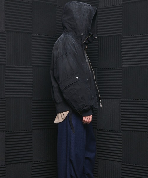 MAISON SPECIAL（メゾンスペシャル）の「《UNISEX》Cargo Pocket Duck Fabric Prime-Over Zip Hoodie Blouson/カーゴポケットダックプライムオーバージップフーディーブルゾン【MAISON SPECIAL/メゾンスペシャル】（ブルゾン・メンズ・ベージュ/ブラック/ネイビー・0/2/1）」の16枚目の写真