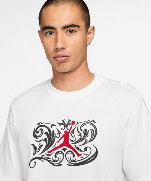 JORDAN BRAND（ジョーダンブランド）の「Jordan ジョーダン ジョーダン DF SPRT LASER GFX S/S クルー（Tシャツ/カットソー・メンズ・ホワイト×レッド・SS/S/M/L/XL/2XL/3XL）」の3枚目の写真