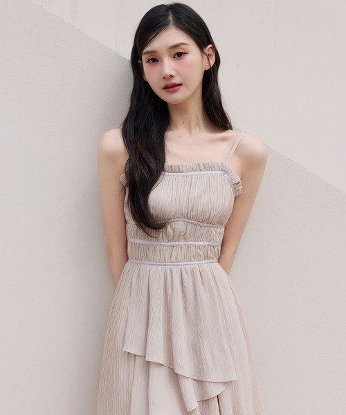 polaura（ポローラ）の「クリスタルプリーツティアードワンピース（ワンピース・レディース・ピンクベージュ/ブラウン/アイボリー/サックスブルー・M/S）」の7枚目の写真