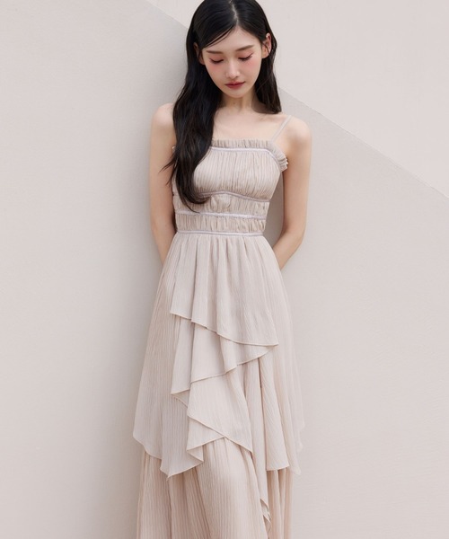 polaura（ポローラ）の「クリスタルプリーツティアードワンピース（ワンピース・レディース・ピンクベージュ/ブラウン/アイボリー/サックスブルー・M/S）」の9枚目の写真
