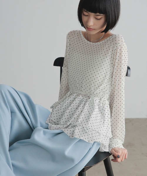 LOWRYS FARM(ローリーズファーム)の「ドットレースチュールLS 1068509(Tシャツ/カットソー・レディース・ホワイト系その他2/ブラック/ホワイト/ホワイト系その他・FREE)」の2枚目の写真