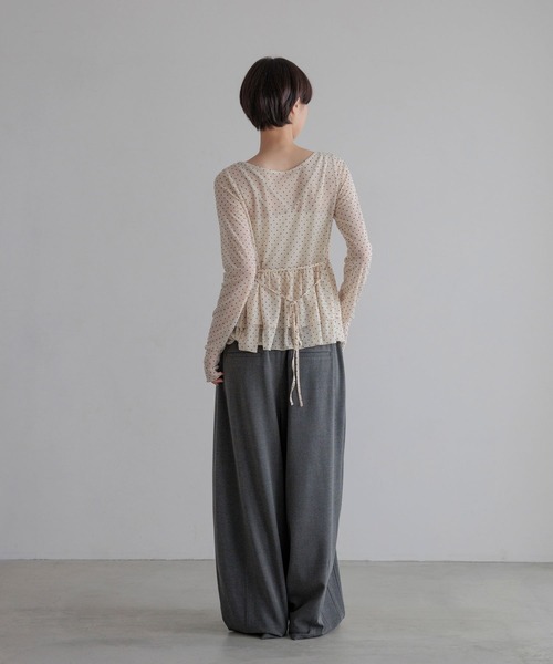 LOWRYS FARM(ローリーズファーム)の「ドットレースチュールLS 1068509(Tシャツ/カットソー・レディース・ホワイト系その他2/ブラック/ホワイト/ホワイト系その他・FREE)」の10枚目の写真