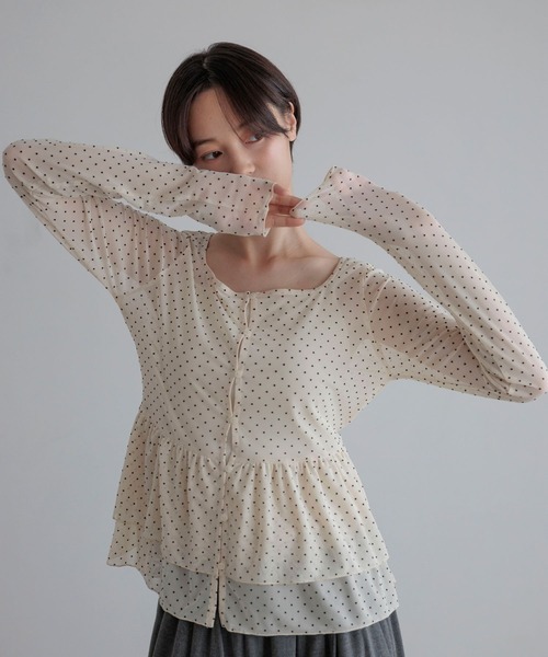 LOWRYS FARM(ローリーズファーム)の「ドットレースチュールLS 1068509(Tシャツ/カットソー・レディース・ホワイト系その他2/ブラック/ホワイト/ホワイト系その他・FREE)」の11枚目の写真