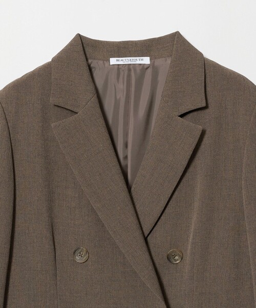 BEAUTY&YOUTH UNITED ARROWS(ビューティーアンドユースユナイテッドアローズ)の「ポリエステルブレンド メランジ ダブルジャケット 防シワ(テーラードジャケット・レディース・モカ/ダークグレー・M/S/XS)」の9枚目の写真