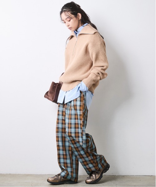 CHIC STYLE(シックスタイル)の「チェックバレルパンツ<大きいサイズ有>シックスタイル(その他パンツ・レディース・ブルー系/ピンク系・M/LL/L/5L/4L/3L)」の10枚目の写真