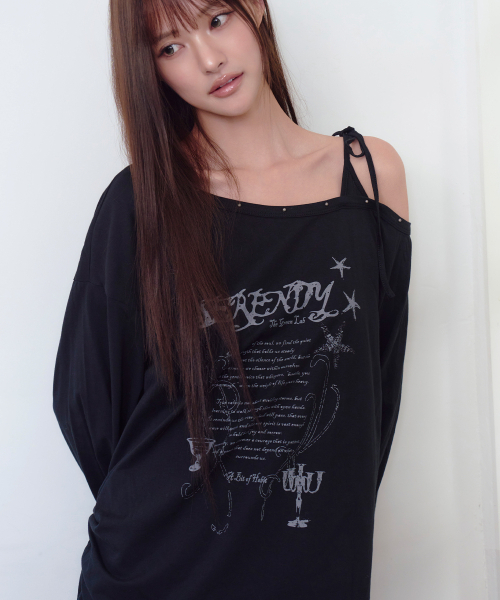 THE GREEN LAB（ザグリーンラボ）の「スタッズワンショルダーストラップロングスリーブ [VLACK]（Tシャツ/カットソー・レディース・その他・FREE）」の3枚目の写真