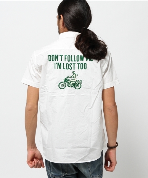 HYSTERIC GLAMOUR（ヒステリックグラマー）の「I’M LOST TOO刺繍 半袖ボタンダウンSH（シャツ/ブラウス・メンズ・ホワイト/ブラック・LARGE/MEDIUM/SMALL）」の4枚目の写真