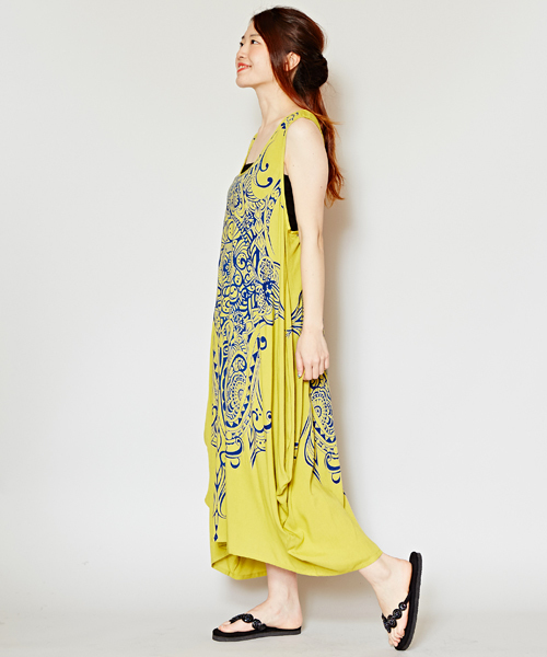 チャイハネ（チャイハネ）の「【チャイハネ】yul トライバルプリント変形ノースリーブワンピース（ワンピース・レディース・ブラック/ホワイト/ブルー/オレンジ/ライム/ターコイズブルー/パープル/オフホワイト・FREE）」の22枚目の写真