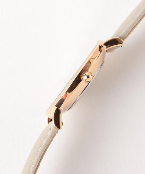 CLUSE(クルース)の「<CLUSE>∴レザー 33mmフェイスウォッチ(アナログ腕時計・レディース・ブラック/ライトグレー/ブラウン/ベージュ・FREE)」の9枚目の写真