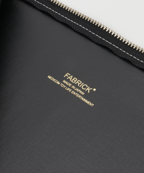 FABRICK（ファブリック）の「FABRICK【KOUSUKE SHIMIZU】 DOCUMENT CASE A4（クラッチバッグ・メンズ・マルチ・FREE）」の2枚目の写真