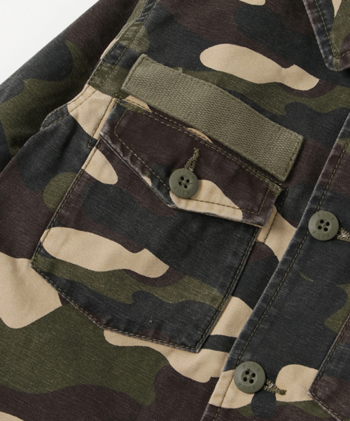 RODEO CROWNS WIDE BOWL（ロデオクラウンズワイドボウル）の「キッズ SMILE ミリタリー ジャケト（その他アウター・キッズ・カモフラージュ・MEDIUM/SMALL）」の4枚目の写真