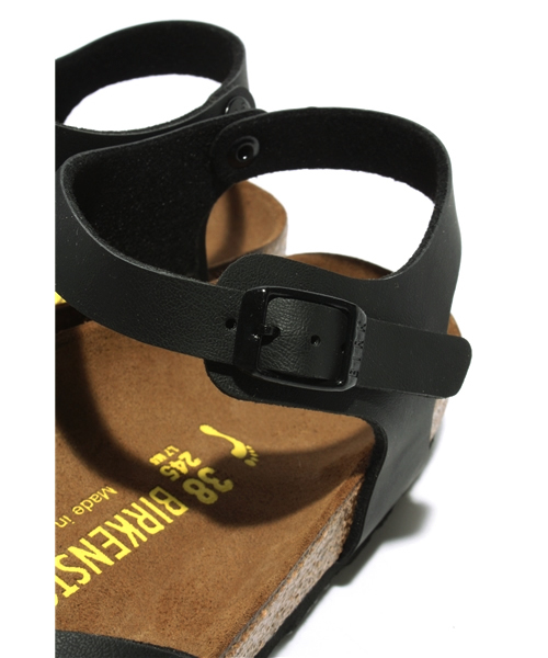 BIRKENSTOCK（ビルケンシュトック）の「■ベストセラー■BALI BF Black(WOMEN)（サンダル・レディース・ブラック・36/37/38/39/35）」の6枚目の写真