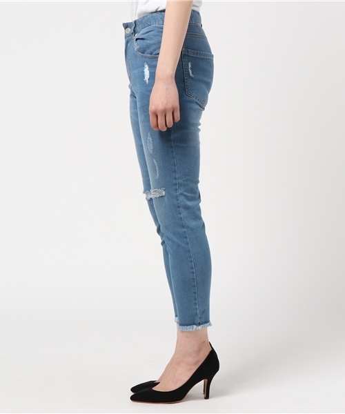 Honeys（ハニーズ）の「カットオフ ダメージスキニーパンツ（デニムパンツ・レディース・ライトインディゴブルー/インディゴブルー/ブルー・S/L/M）」の9枚目の写真