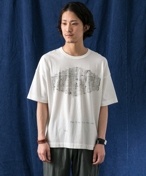 WORK NOT WORK URBAN RESEARCH(ワークノットワークアーバンリサーチ)の「WORK NOT WORK 強撚天竺ビッグプリントTシャツ #1(Tシャツ/カットソー・メンズ・ホワイト・SMALL/LARGE/MEDIUM)」の12枚目の写真