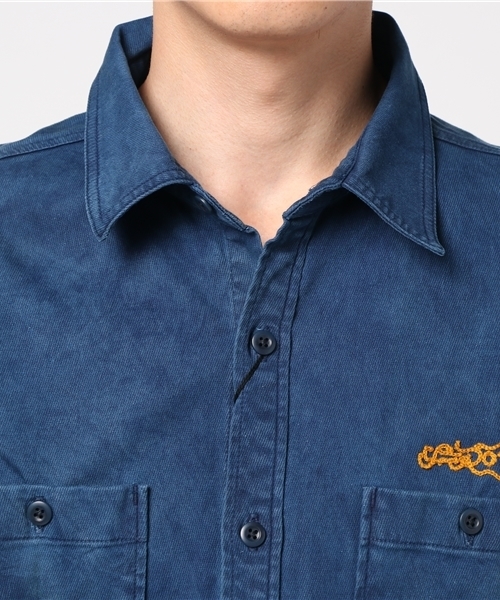 ANCHOR(アンカー)の「Dye color Work shirt(シャツ/ブラウス・メンズ・ライトブルー/ダークブルー・MEDIUM/LARGE)」の5枚目の写真