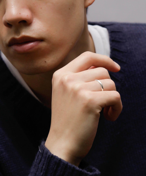 Genri(ゲンリ)の「Genri/ROUND PLAIN RING(リング・メンズ・シルバー・11号/13号/15号/17号/19号/5号/7号/9号)」の7枚目の写真