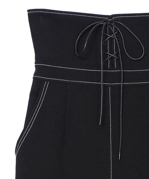 Ameri（アメリ）の「LACE UP HIGH WAIST SKIRT（スカート・レディース・ホワイト/ブラック・SMALL/MEDIUM）」の8枚目の写真