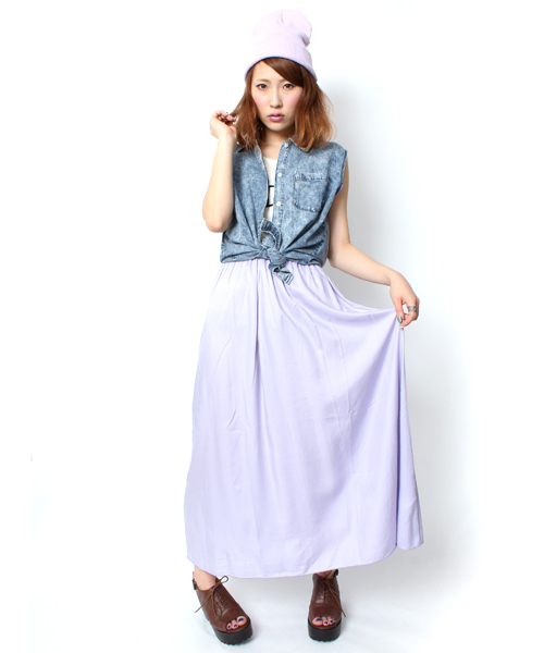 WEGO（ウィゴー）の「WEGO/CITYロゴバイカラーマキシワンピース（ワンピース・レディース・ブラック/ブルー/ネイビー/ライトパープル・FREE）」の12枚目の写真