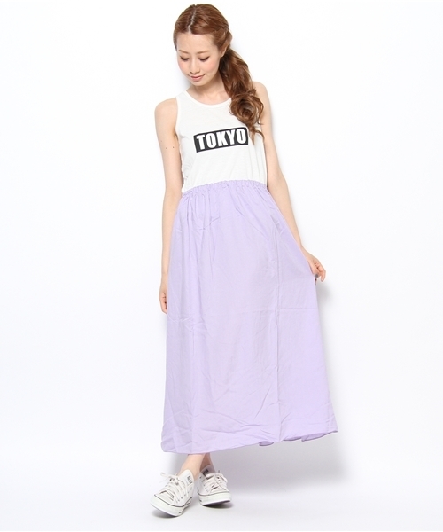 WEGO（ウィゴー）の「WEGO/CITYロゴバイカラーマキシワンピース（ワンピース・レディース・ブラック/ブルー/ネイビー/ライトパープル・FREE）」の4枚目の写真