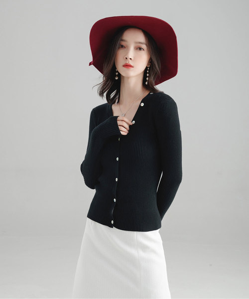 SAISON DE PAPILLON（セゾンドパピヨン）の「リブニットカーディガン（カーディガン/ボレロ・レディース・ブルーグレー/キャメル/ブラウン/ブラック/アイボリー・S/M/L）」の16枚目の写真