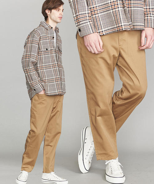 BEAUTY&YOUTH UNITED ARROWS（ビューティーアンドユースユナイテッドアローズ）の「by ワイド テーパード チノパンツ ◆（チノパンツ・メンズ・ダークグレー/ブラック/ベージュ/ネイビー・SMALL/LARGE/X-LARGE/MEDIUM）」の4枚目の写真