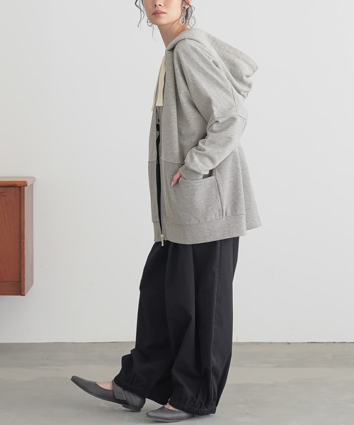 osharewalker(オシャレウォーカー)の「『配色リボンスウェットパーカー』(パーカー・レディース・ブラック/杢グレー/カーキ/オートミール・FREE)」の21枚目の写真